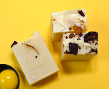 Load image into Gallery viewer, EGG YOLK HERBAL Coconut-Free Shampoo Bar || For all hair types
